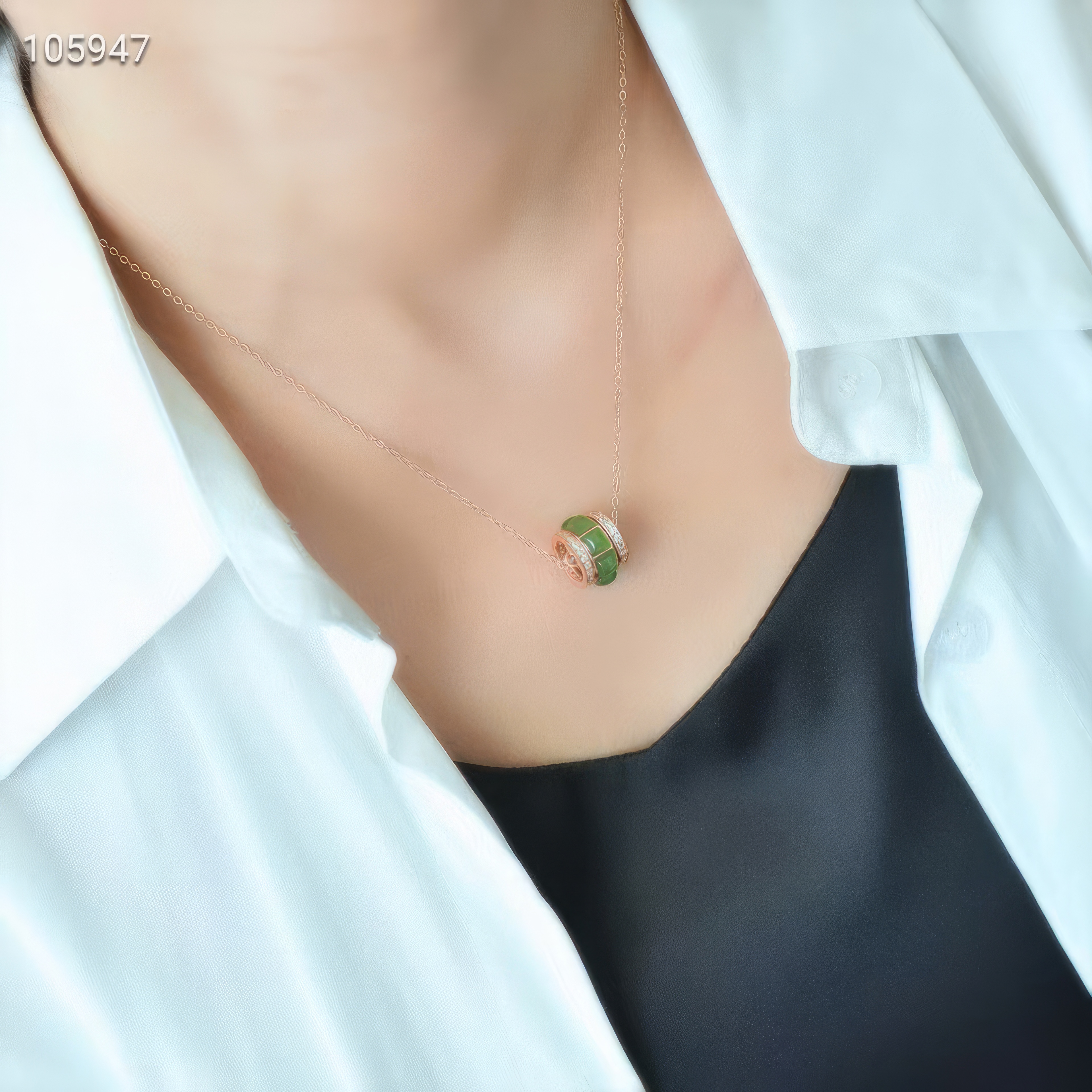 Green Flowing Harmony · Heitai Jade "Smooth Sailing" Pendant--绿意流转·和田玉路路通吊坠
