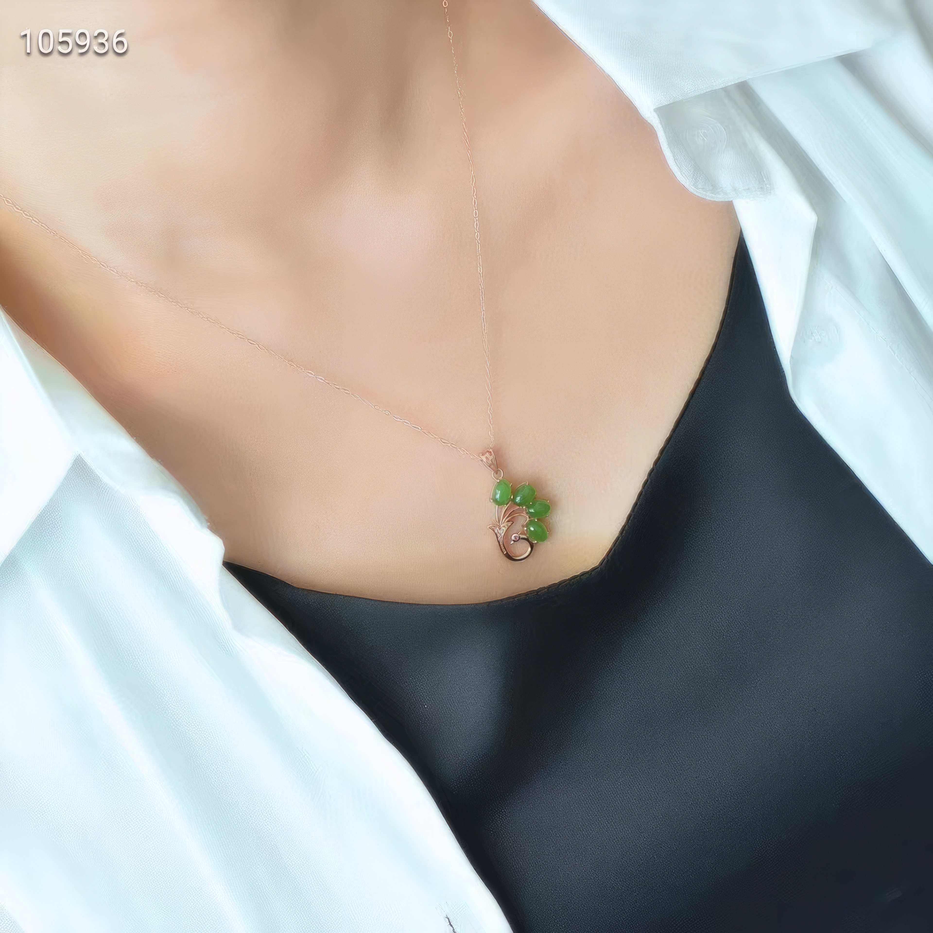 Emerald Plumage Rhythms of Spring - Sterling Silver Embedded with Hetian Green Jade Pendant--翠羽鸣春 - 925银镶嵌和田绿玉吊坠