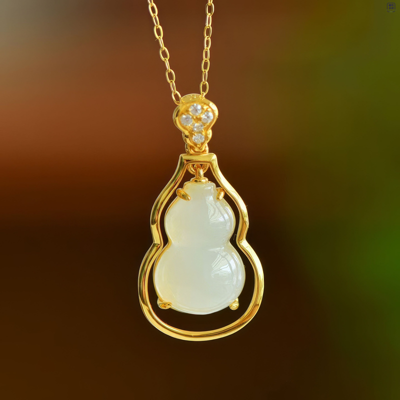 Blessed Fortune· White Hetian Jade Gourd Pendant 福禄如意·和田玉葫芦吊坠