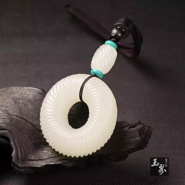 Circle Culture: The Transformative Power of Hetian Jade