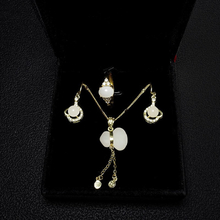The "Everlasting Fortune and Prosperity" Hetian Jade Gourd Jewelry Set 福禄永驻和田玉葫芦珠宝套装