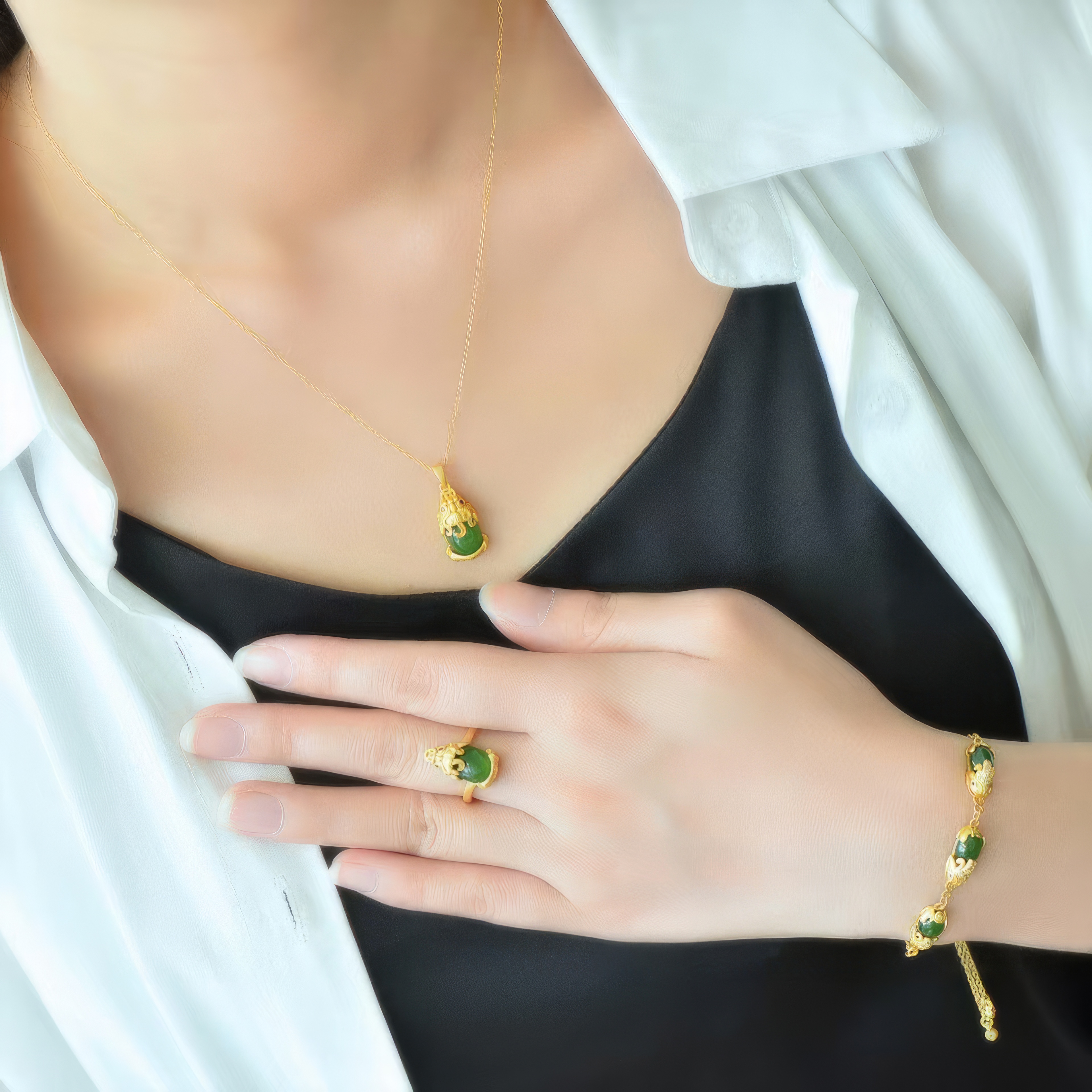 Hetian Jade Auspicious Beast Trilogy Necklace Set--和田玉瑞兽三宝套链