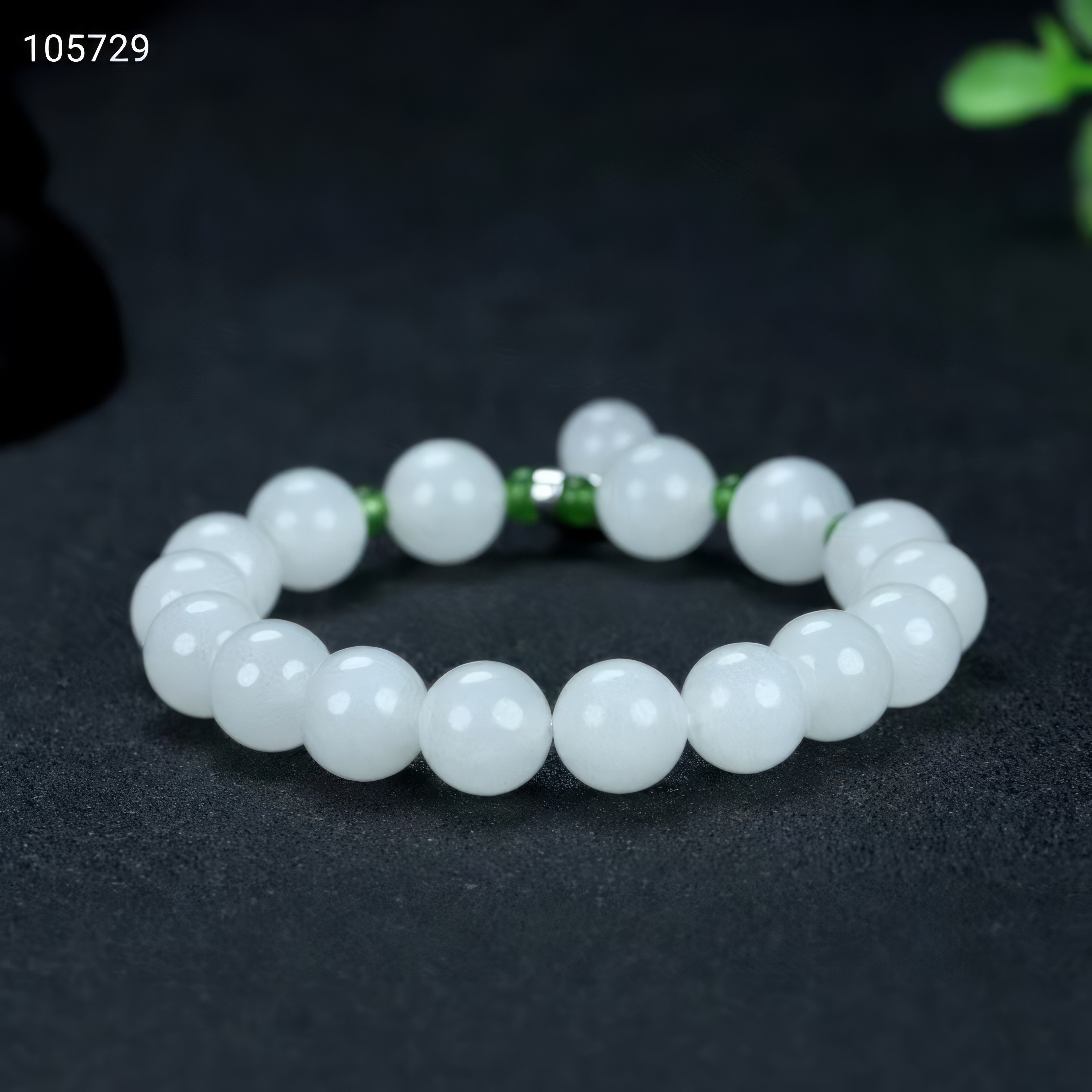 "Lively Green Dots Amidst Jade" Literary Hetian Jade Bracelet--“绿意点玉”文艺和田玉手链
