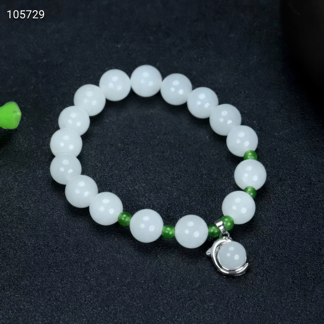 "Lively Green Dots Amidst Jade" Literary Hetian Jade Bracelet--“绿意点玉”文艺和田玉手链